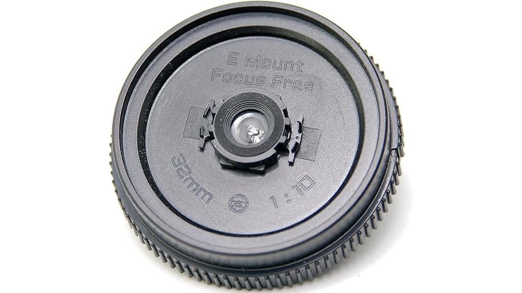 compact pancake lens sony