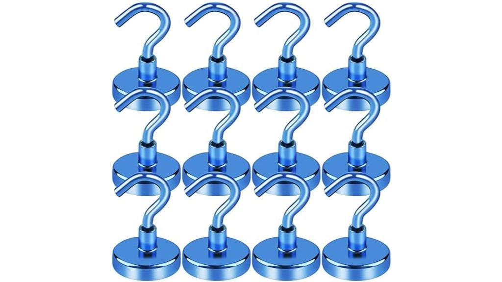 magnetic hooks for cruising