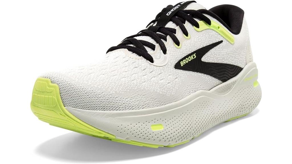 max cushion running shoe