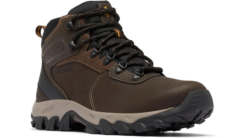 waterproof hiking boot for men
