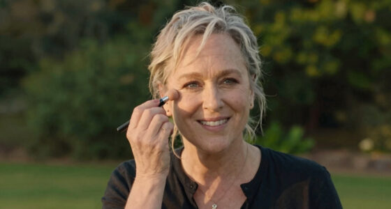 At 77, Meryl Streep Is Still Queen of Fresh Beauty Looks