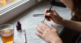 67 Halloween Nails That Are Spooky Yet Stylish For 2025